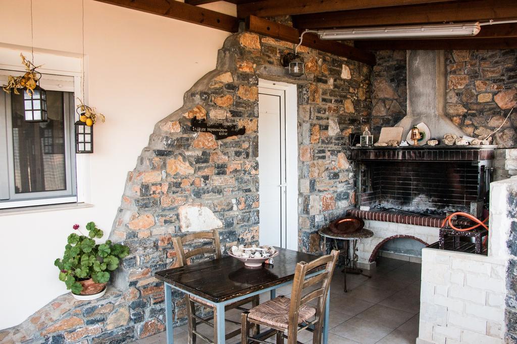 Agia Fotia  Nista Houseヴィラ エクステリア 写真